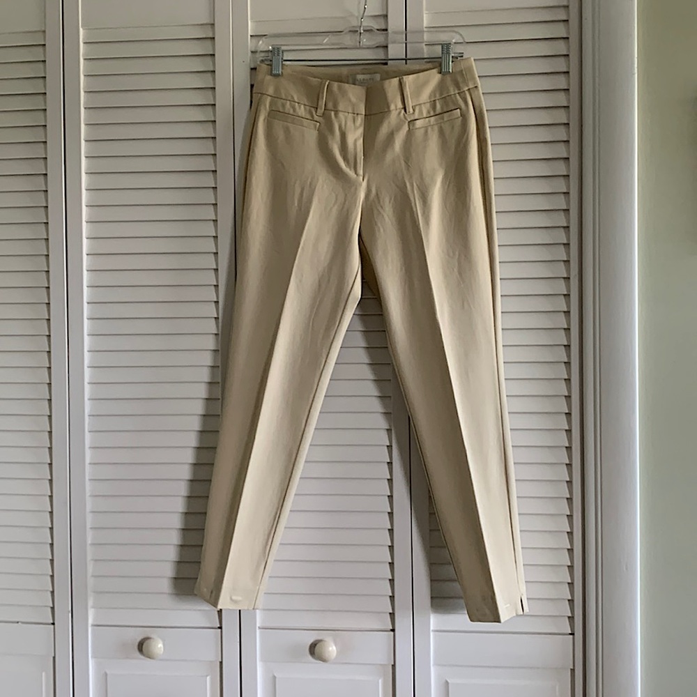 Talbots size 6P Curvy light Tan slacks